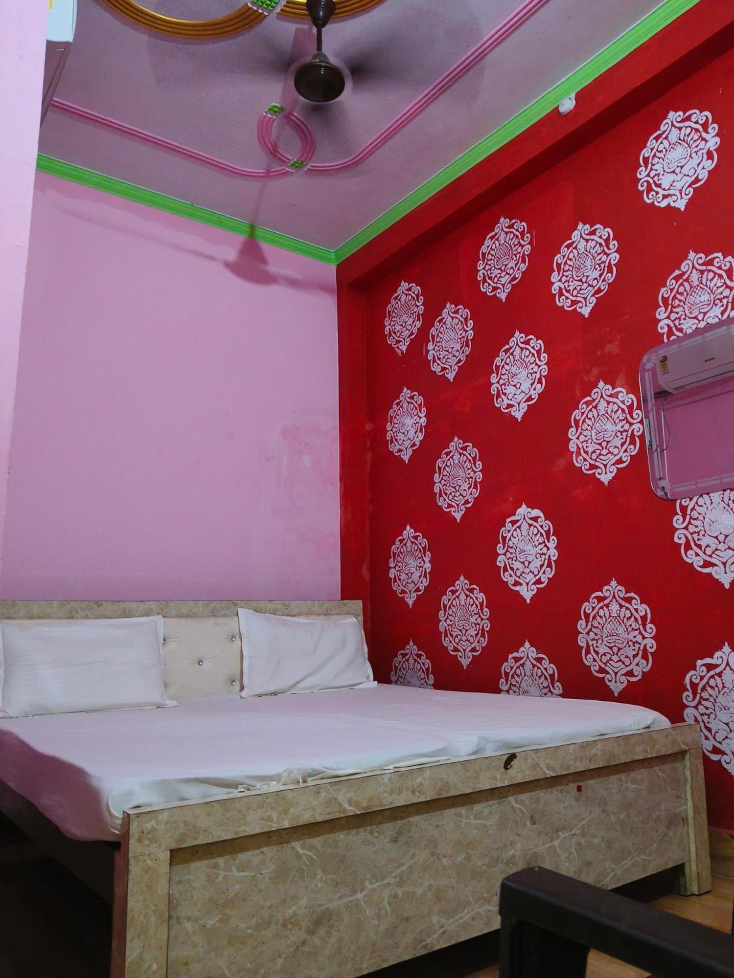 Rameshwar Dham Andhra Bhavan Naimisharanya 外观 照片